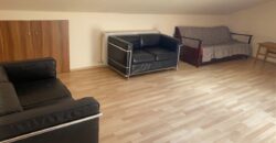 Inchiriere apartament 2 camere la casa, mobilat și utilat, în Gruia