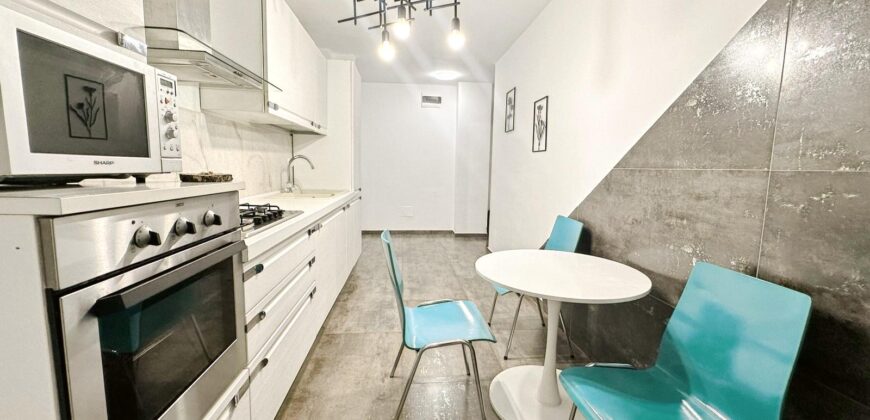 Inchiriere apartament 2 camere, bloc nou, în zona centrala